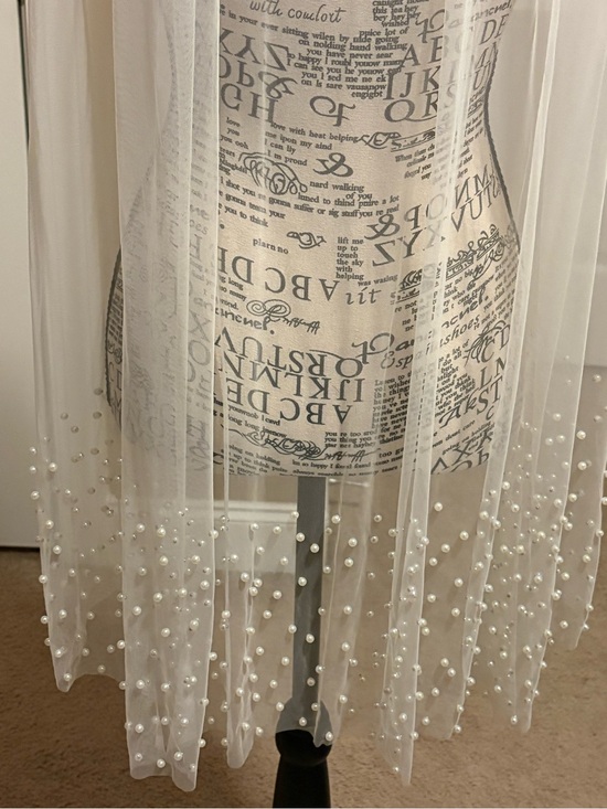 Dearly Bridal Sweetly Pearl edge wedding veil